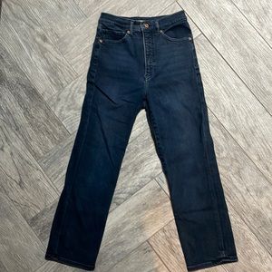 Express Super High Rise Straight Jeans! Size 4 Regular length